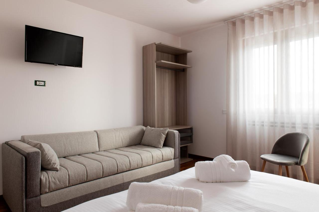 B&B Monna Lisa Rooms Montesano Scalo Exterior photo